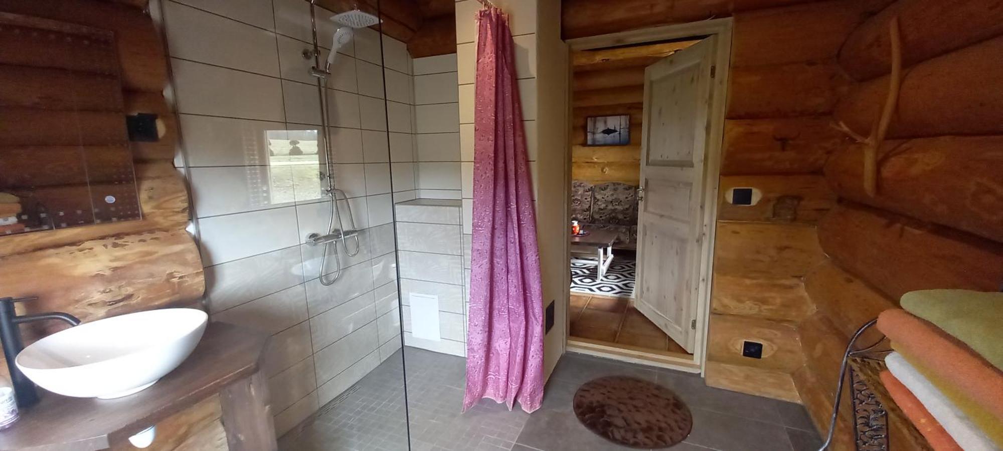 הוילה Nedsaja Paeikseranna Holiday Centre מראה חיצוני תמונה